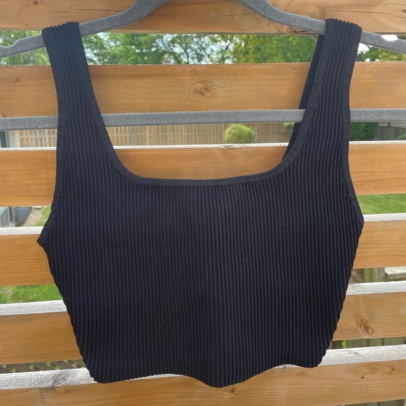 Babaton Tops - Babaton sculpt knit square neck cropped tank